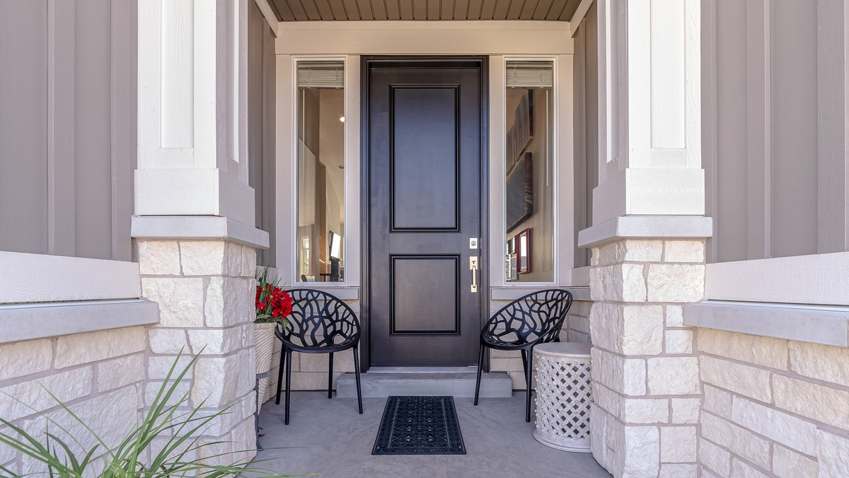 commercial building exterior landscaping and parking lot